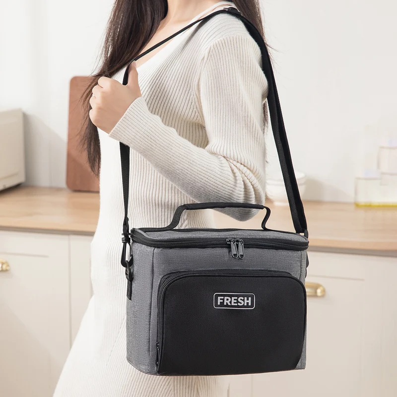 Isolierter Lebensmittelträger mit Multi-Taschen-Design