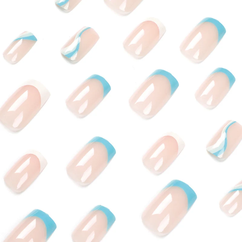 Kreative Acryl-Nägel mit eleganten Pastellmotiven Karnz