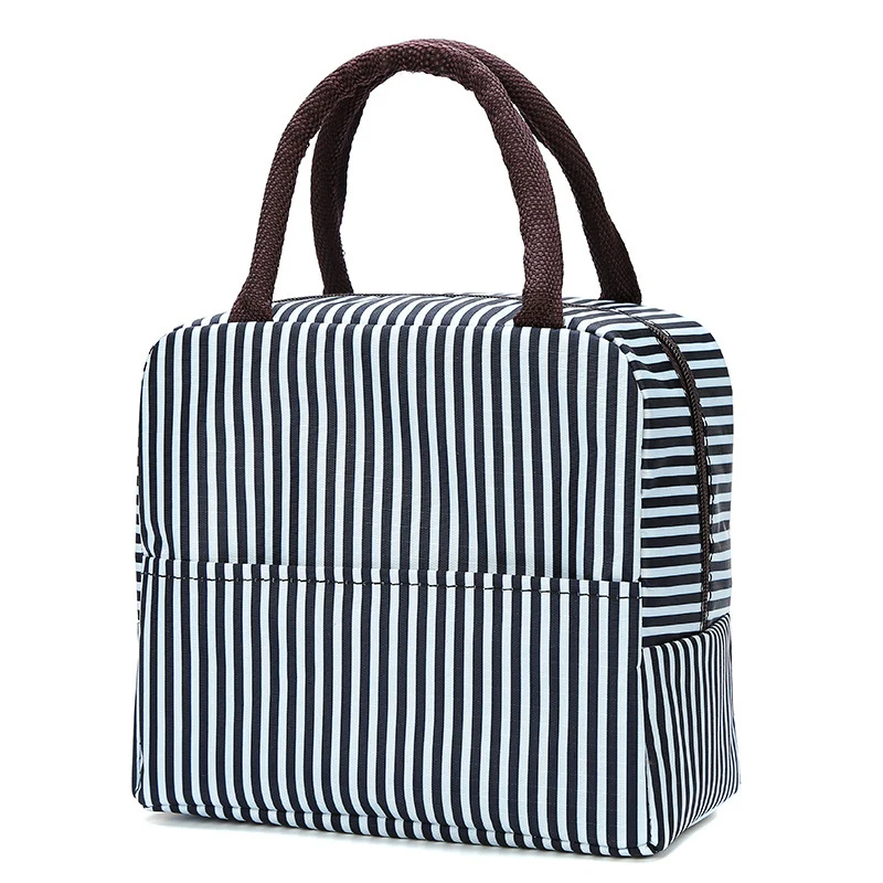 Stylische Blumen isolierte Lunch Tasche