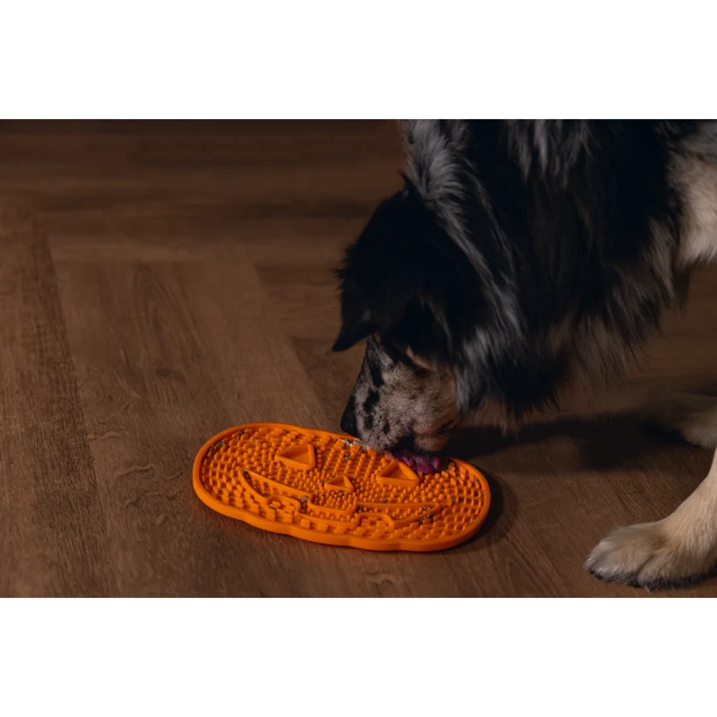 Beeztees Halloween Leckmatte Kürbis für Hunde