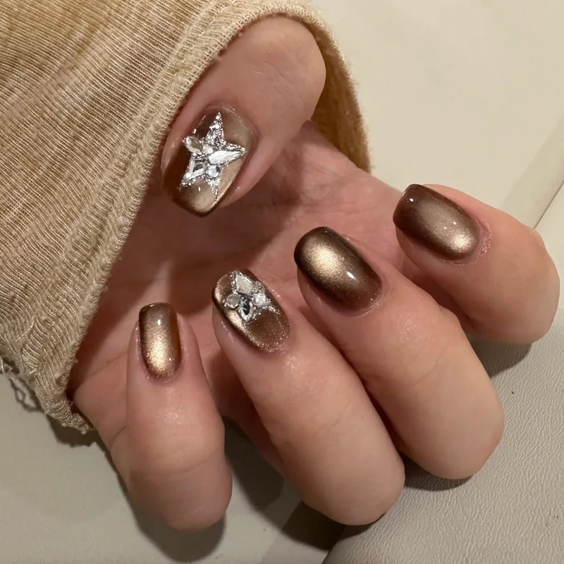 Elegante Nagelkunst Press-On Nägel Karnz