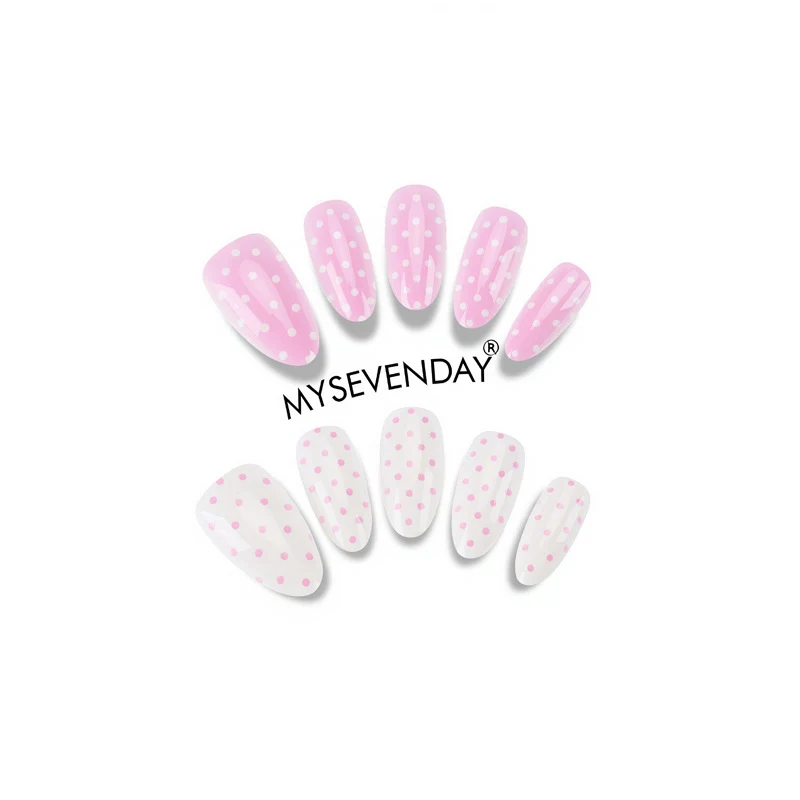 Verspieltes gepunktetes Press-On-Nagelset Karnz