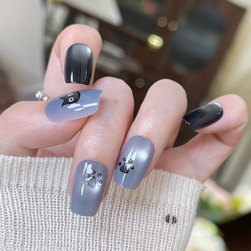 Themen-Nagelkunst mit Tiermotiven Karnz