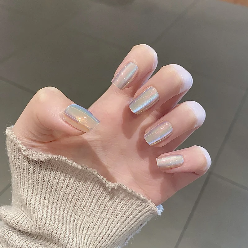 Thematische Nagelkunst Press-On Nägel mit süßen Charakter- und Schleifendesigns Karnz