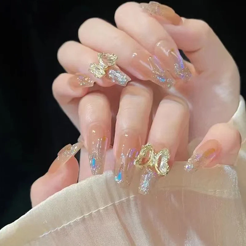 Thematische Nagelkunst Press-On Nägel mit süßen Charakter- und Schleifendesigns Karnz