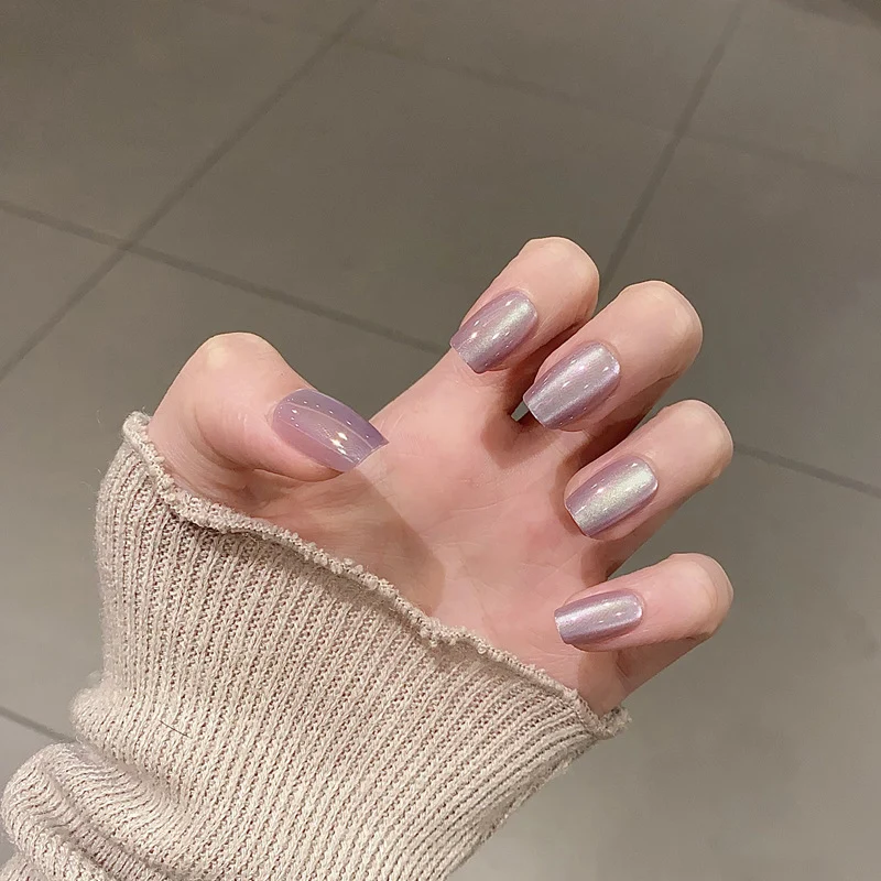 Thematische Nagelkunst Press-On Nägel mit süßen Charakter- und Schleifendesigns Karnz