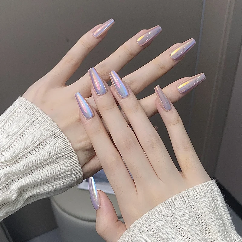 Thematische Nagelkunst Press-On Nägel mit süßen Charakter- und Schleifendesigns Karnz