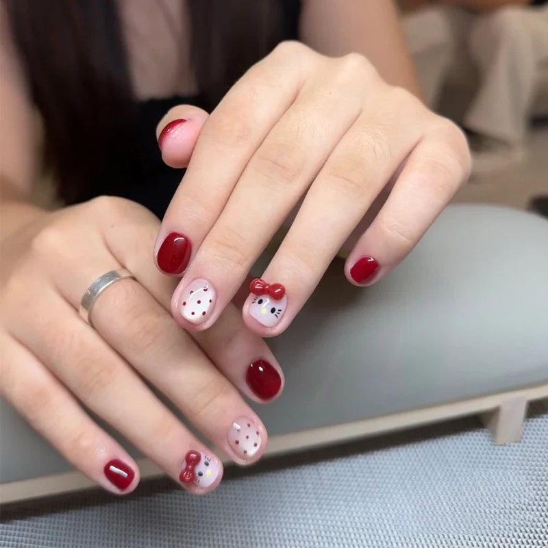 Stylische Press-On-Nageltips mit Leopardendesign Karnz