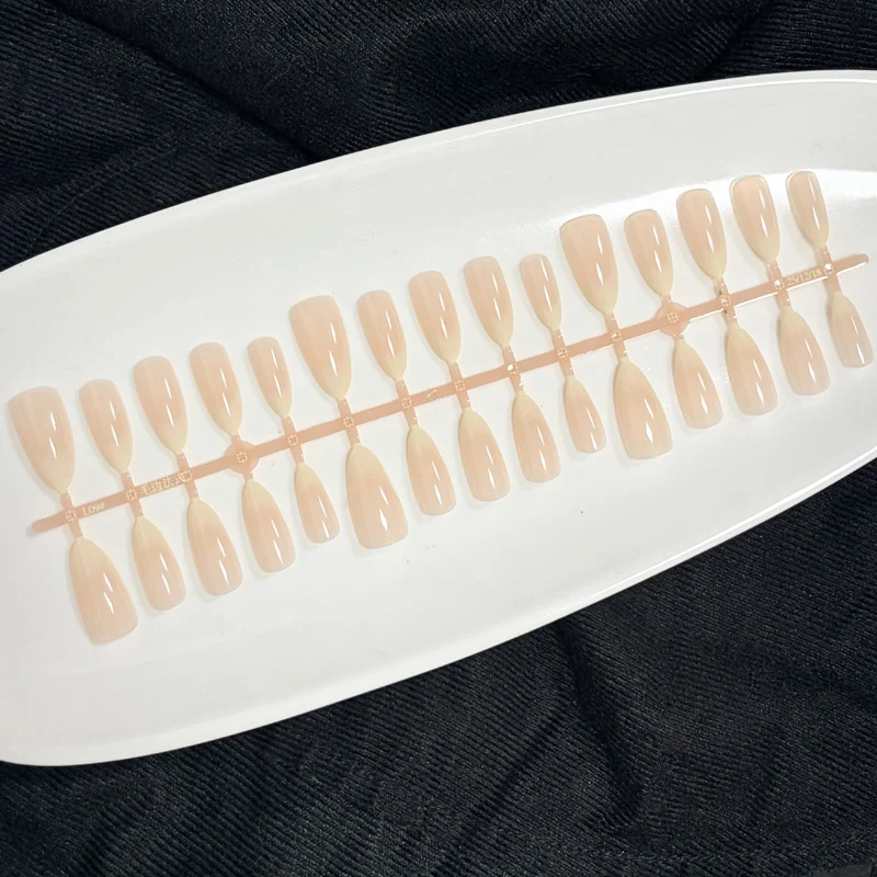Premium Stiletto-Nagelverlängerungen Karnz