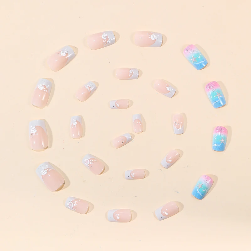 Ozean-inspirierte Gel-Nagelkunst-Erweiterungen Karnz