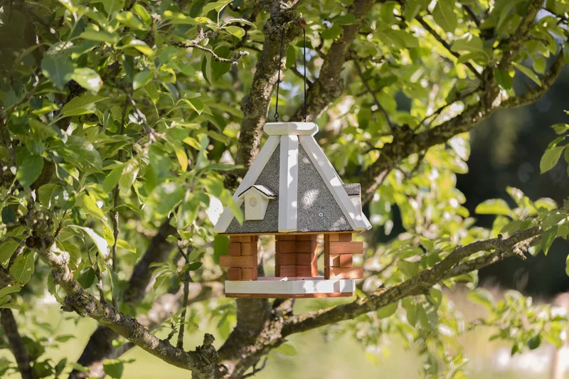 Vogelfutterhaus zum Aufhängen