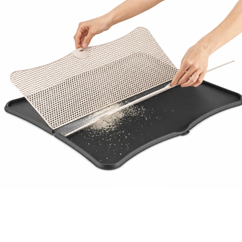 Thunder Paws Cat Sieve Mat / Litter-Trapping Mat Black 56.5x48.4x1.2cm