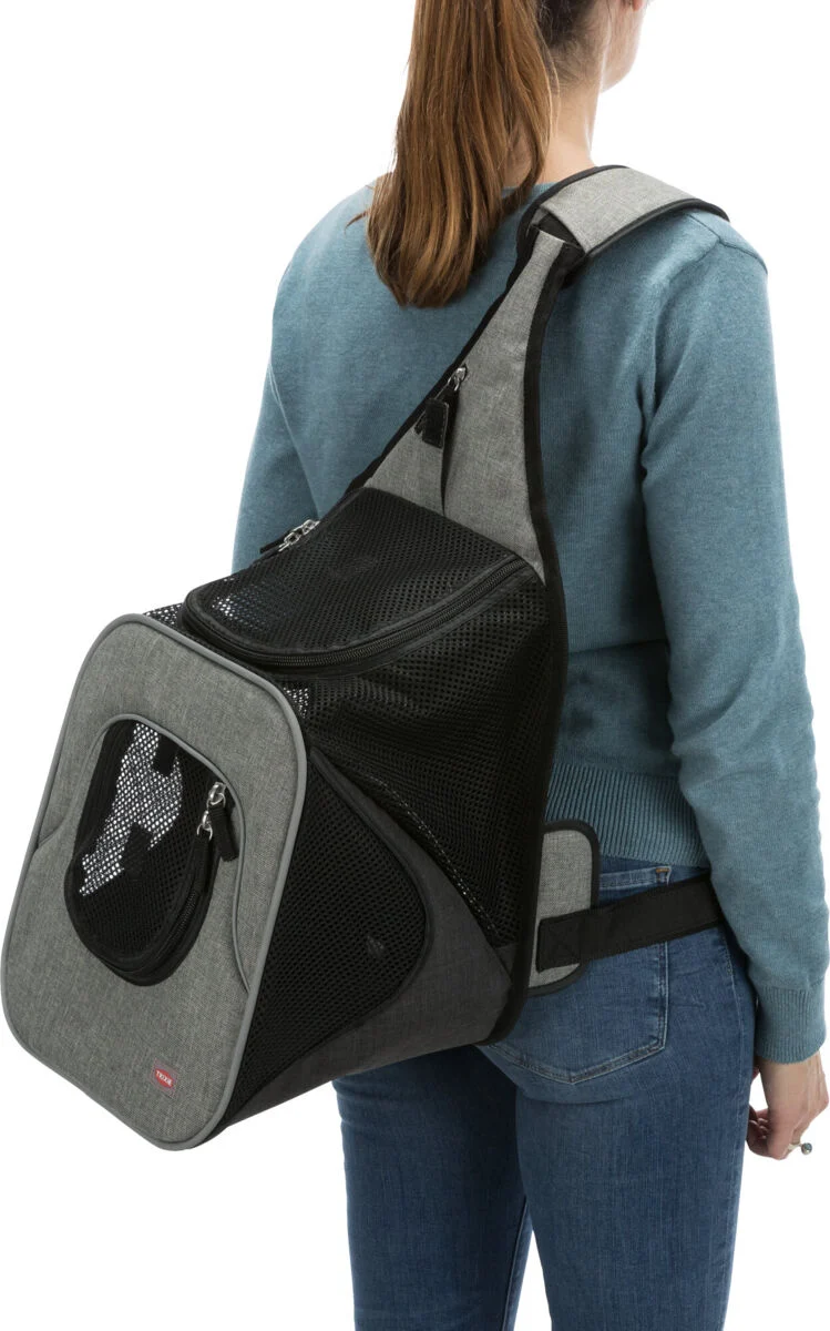 Luftdurchlässiger Cross-Body Hundetragerucksack Fronttasche Savina aus Mesh-Gewebe mit Taillengurt