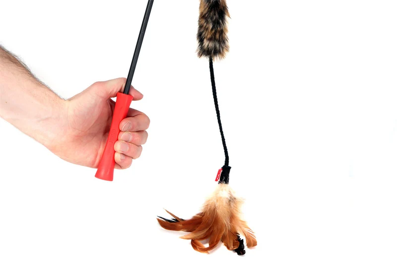 GiGwi Feather Teaser Wand with Natural Plush Tail & TPR Handle Cat Toy Red