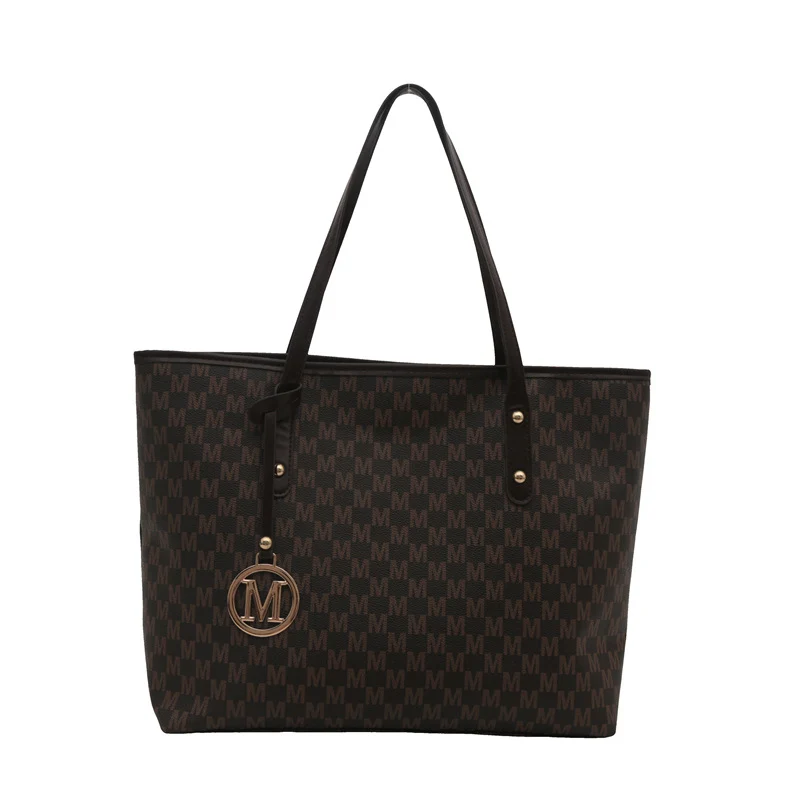 Stilvolle monogrammierte Tragetasche