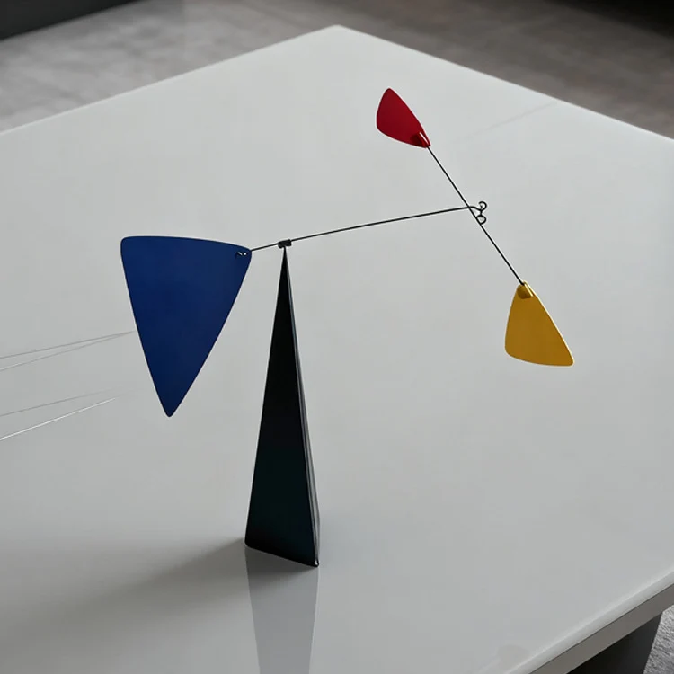 Kinetische mobile Kunstwerk