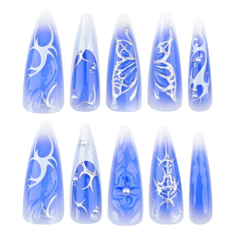 Elegante Stiletto-Kunstnägel mit floralem Design Karnz