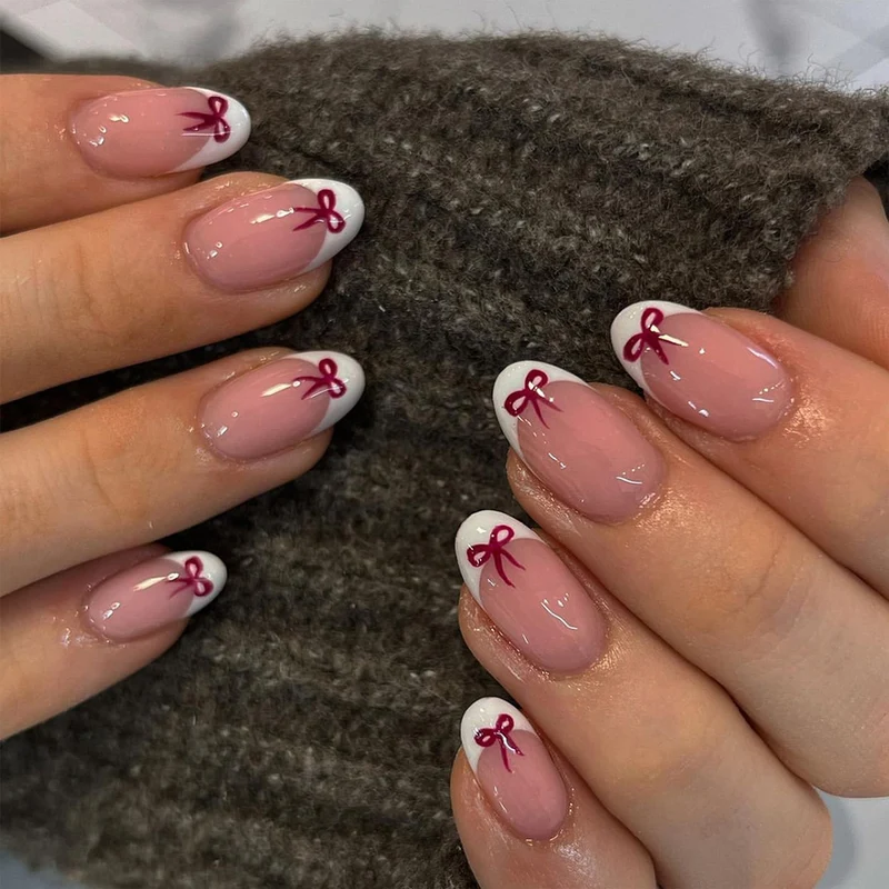 Elegante Nailart mit Schleifen-Design Karnz