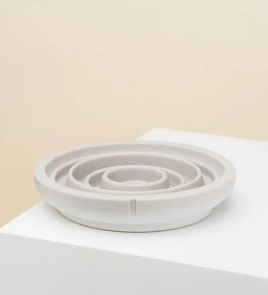 Pino Sand-made Slow Feeder Dolphin Grey Small 18x4cm