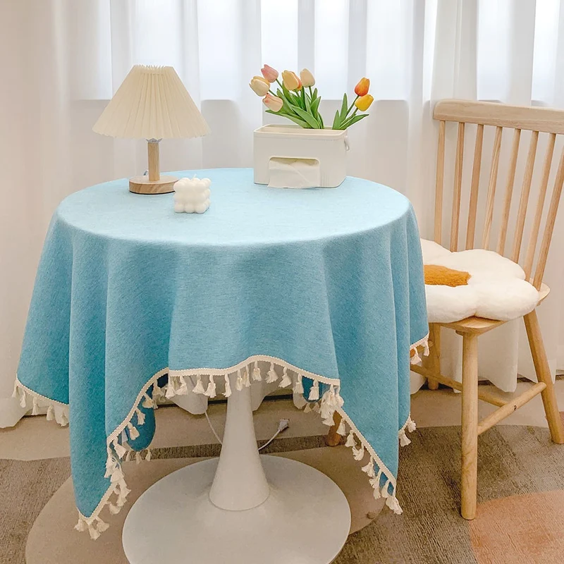 Runde strukturierte Tischdecke mit Quastenbesatz und Leinen-ähnlichem Drapierfinish