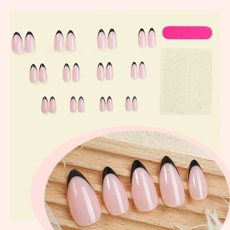 Kunstnagelset mit elegantem Schwarz-Weiß-Spitzen-Design Karnz