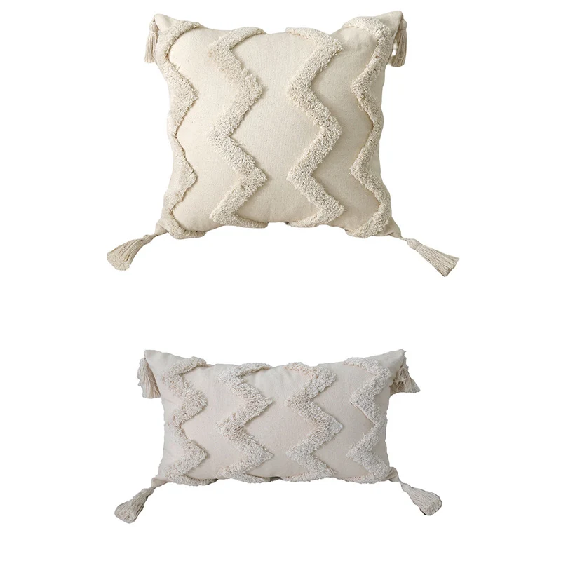 Dekoratives Boho-Puschelkissen mit strukturiertem Diamant-Tufting