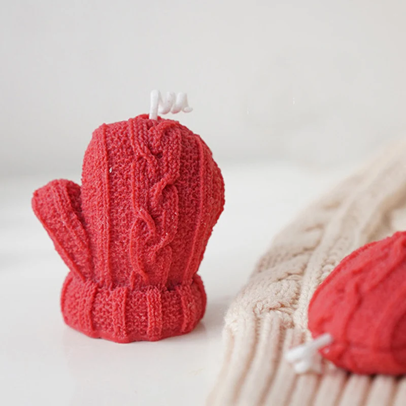 Weiche Kabelstrick-Babyhandschuhe mit elastischem Bündchen und angebundenem Handgelenkband