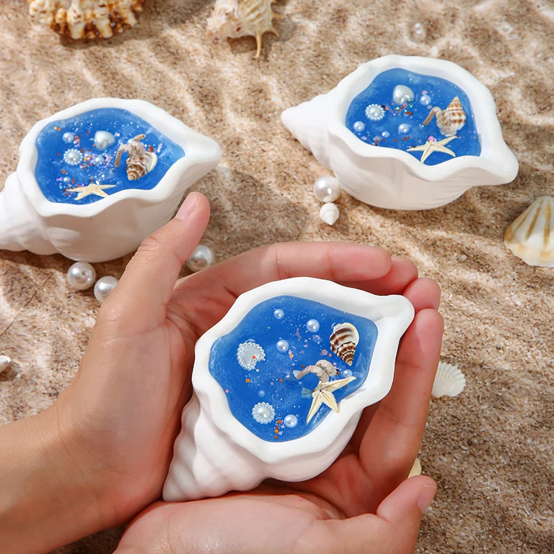 Handgefertigte Küstenmuschelharz-Edelsteinschale mit Miniatur-Seestern und Ozean-Einlage