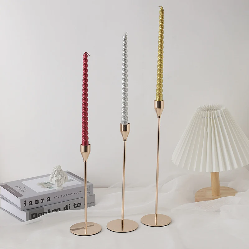 Handgegossene Spiral-Dreh-Long-Profil Tropffreie Dinner-Spitzkerzen Set