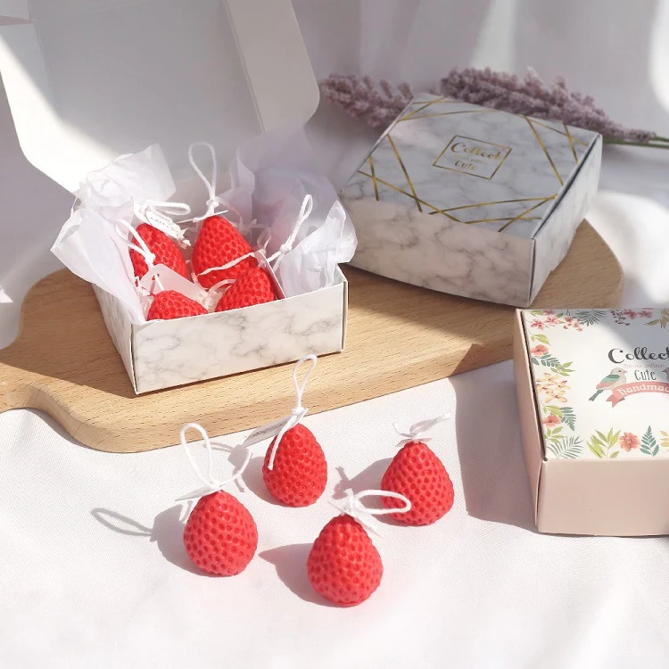 Dekoratives Erdbeer-förmiges duftendes hängendes Seifen-Geschenkset