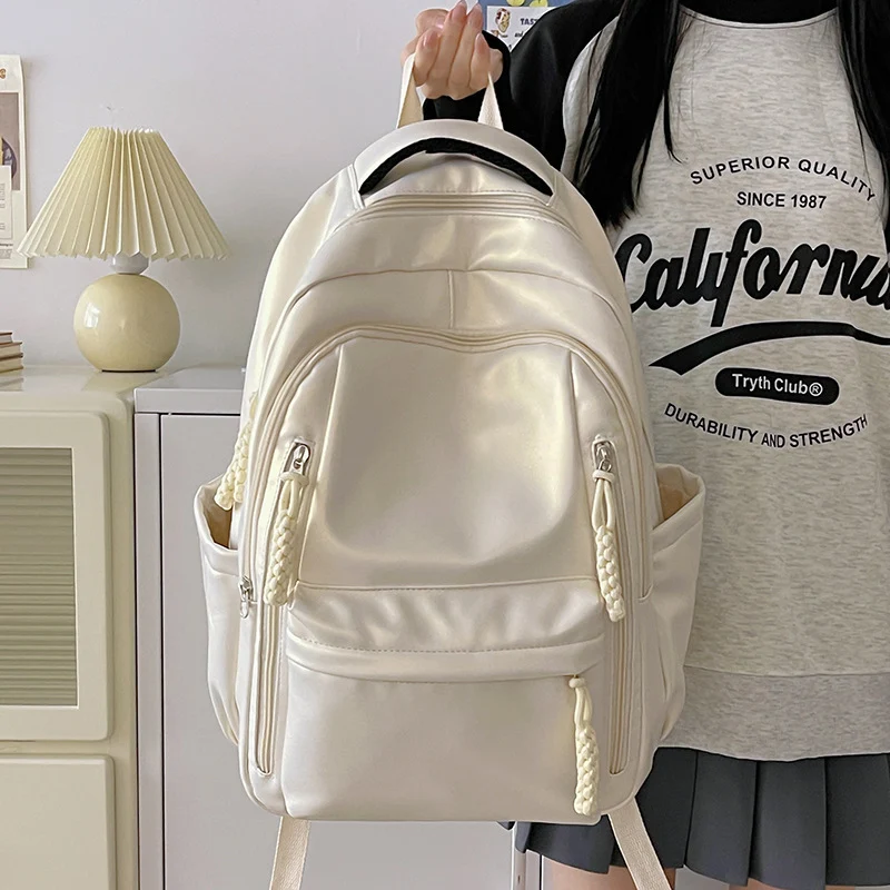 Stylischer Multi-Taschen-Rucksack Karnz