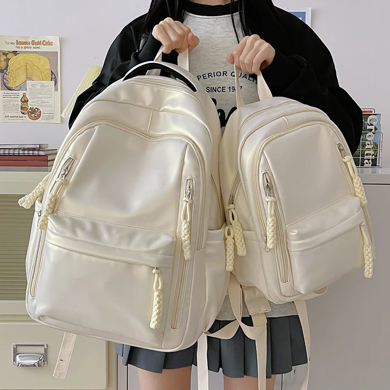 Stylischer Multi-Taschen-Rucksack Karnz