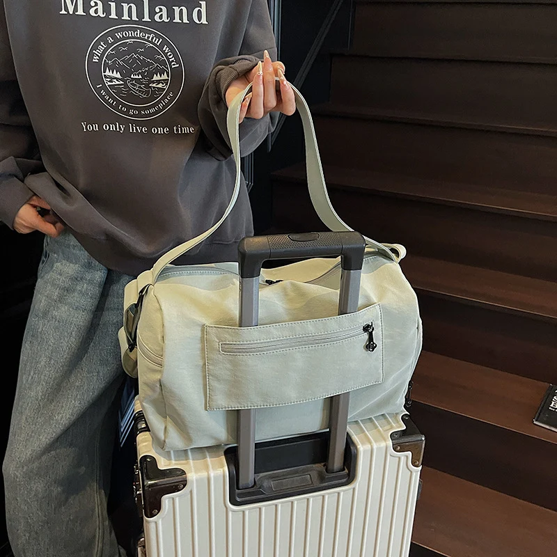 Vielseitige Ganzjahres-Gym-Tasche Karnz