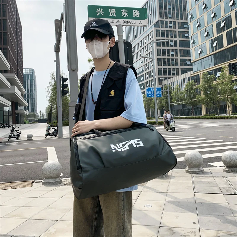Premium Wasserdichter Sport Duffel Karnz
