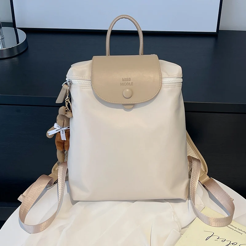 Funktionaler minimalistischer Rucksack Karnz