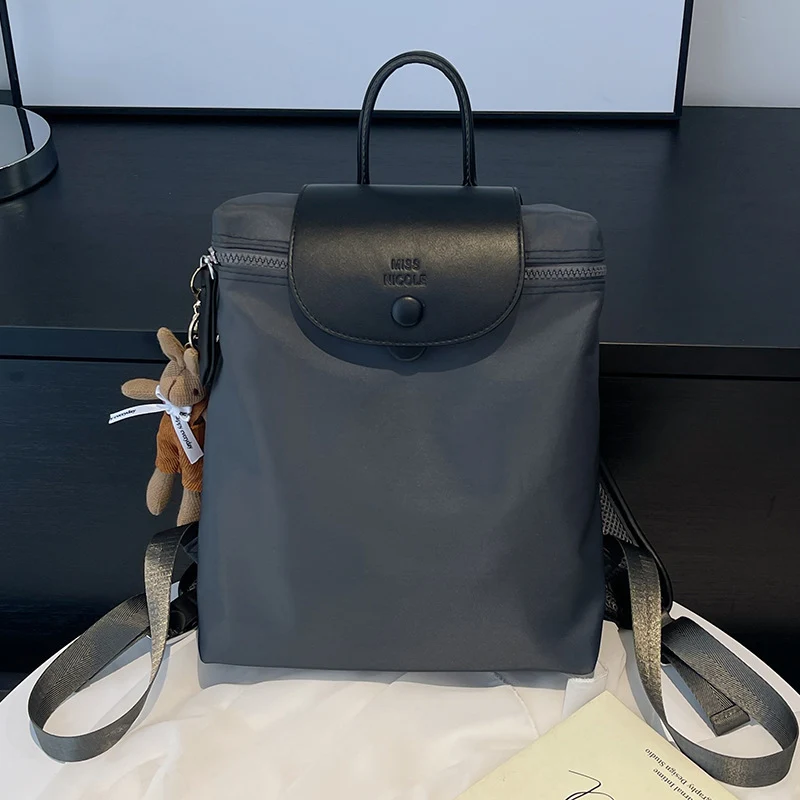 Funktionaler minimalistischer Rucksack Karnz