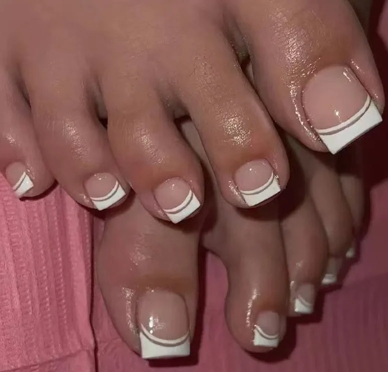 Florales Nageldesign Verbesserungen Karnz