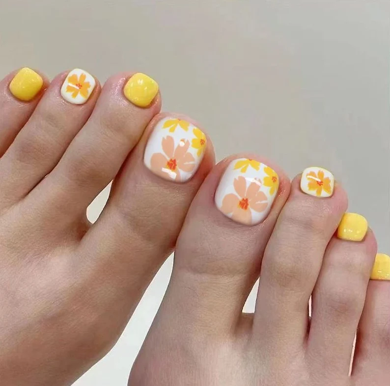 Floral Nail Art Pediküre Set Karnz