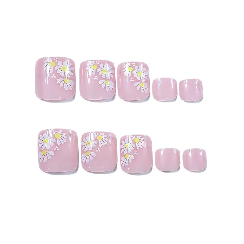 Floral Nail Art Pediküre Karnz