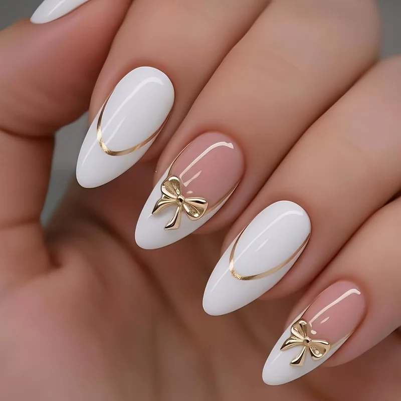 Elegante Stiletto-Nagelkunstverlängerungen mit dekorativem Bogen Karnz