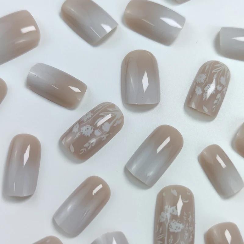 Elegante Ombre Acrylnagelverlängerungen Karnz 1789915886