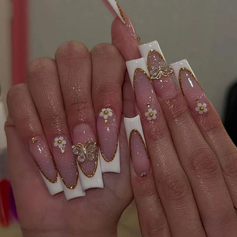 Elegante Lange Stiletto Aufklebenägel Verbesserungen Karnz