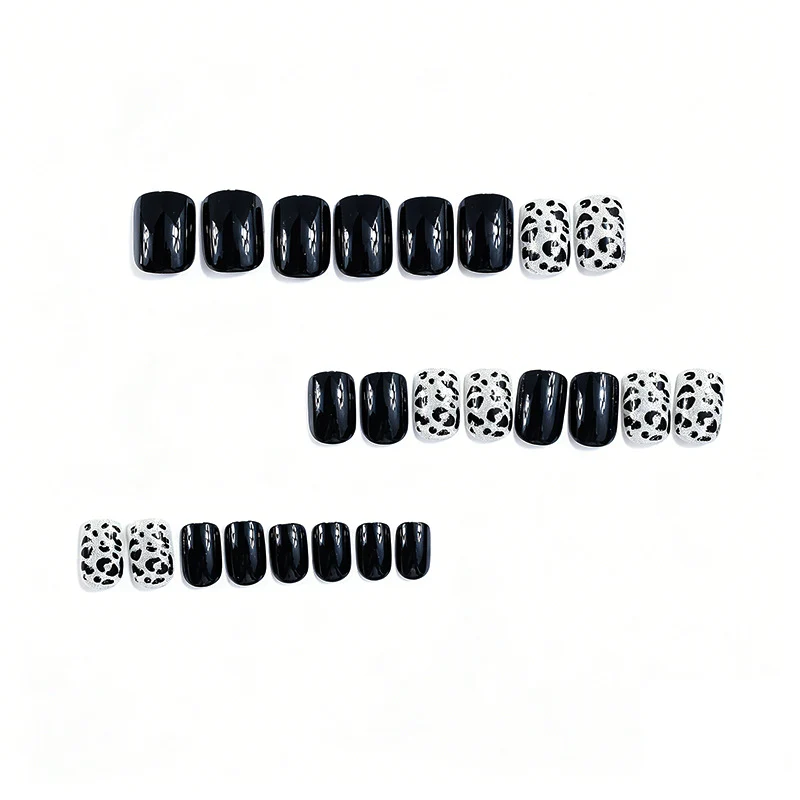 Elegante Glänzende Nagelverbesserungen Karnz