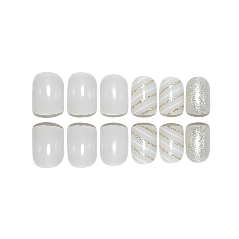 Elegante Glitzer-Nagelkunstverzierungen Karnz