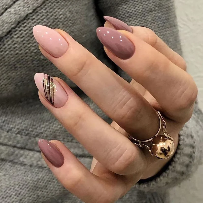 Elegante Mandel-Nagelkunst Karnz