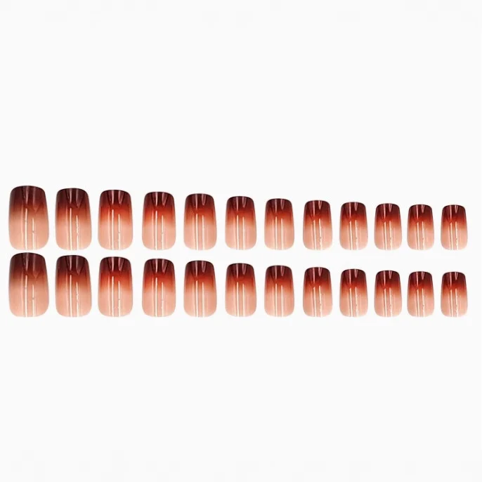 Elegantes Acryl-Nageldesign Karnz