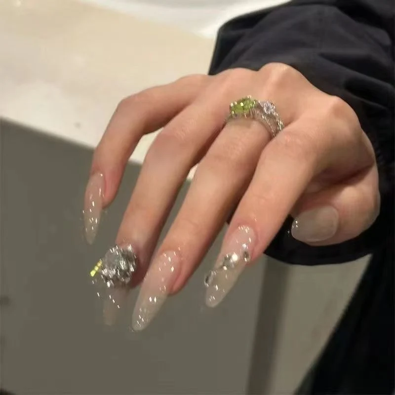 Elegante 3D Dekorative Nagelkunst Verschönerungen Karnz