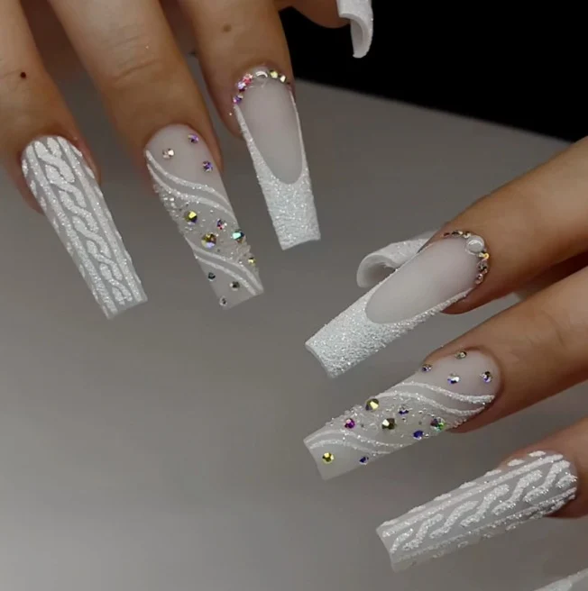Elegante 3D Dekorative Acryl Nagelkunst Extensions Karnz