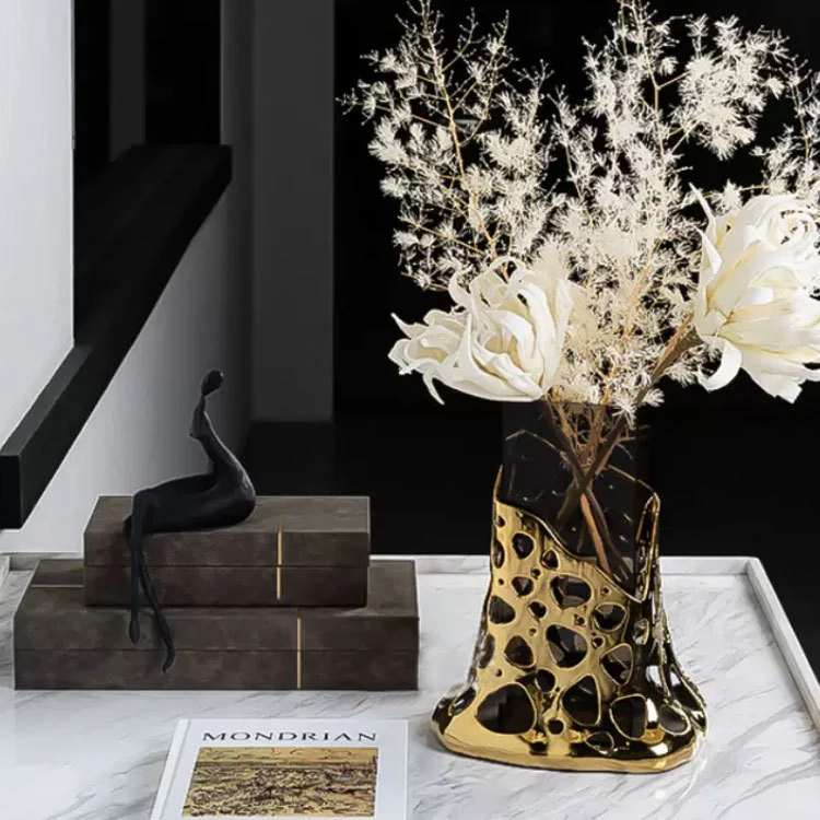 Skulpturale abstrakte dekorative Vase
