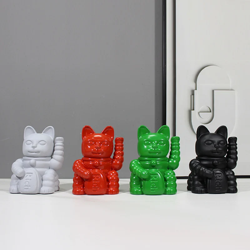 Verspielte Katzenfigur